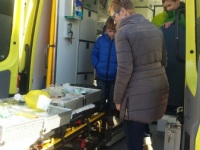 Foto bij Ambulance op school