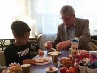 Foto bij Ontbijten bij de burgemeester