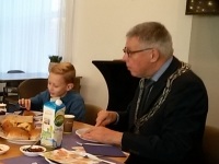Foto bij Ontbijten bij de burgemeester